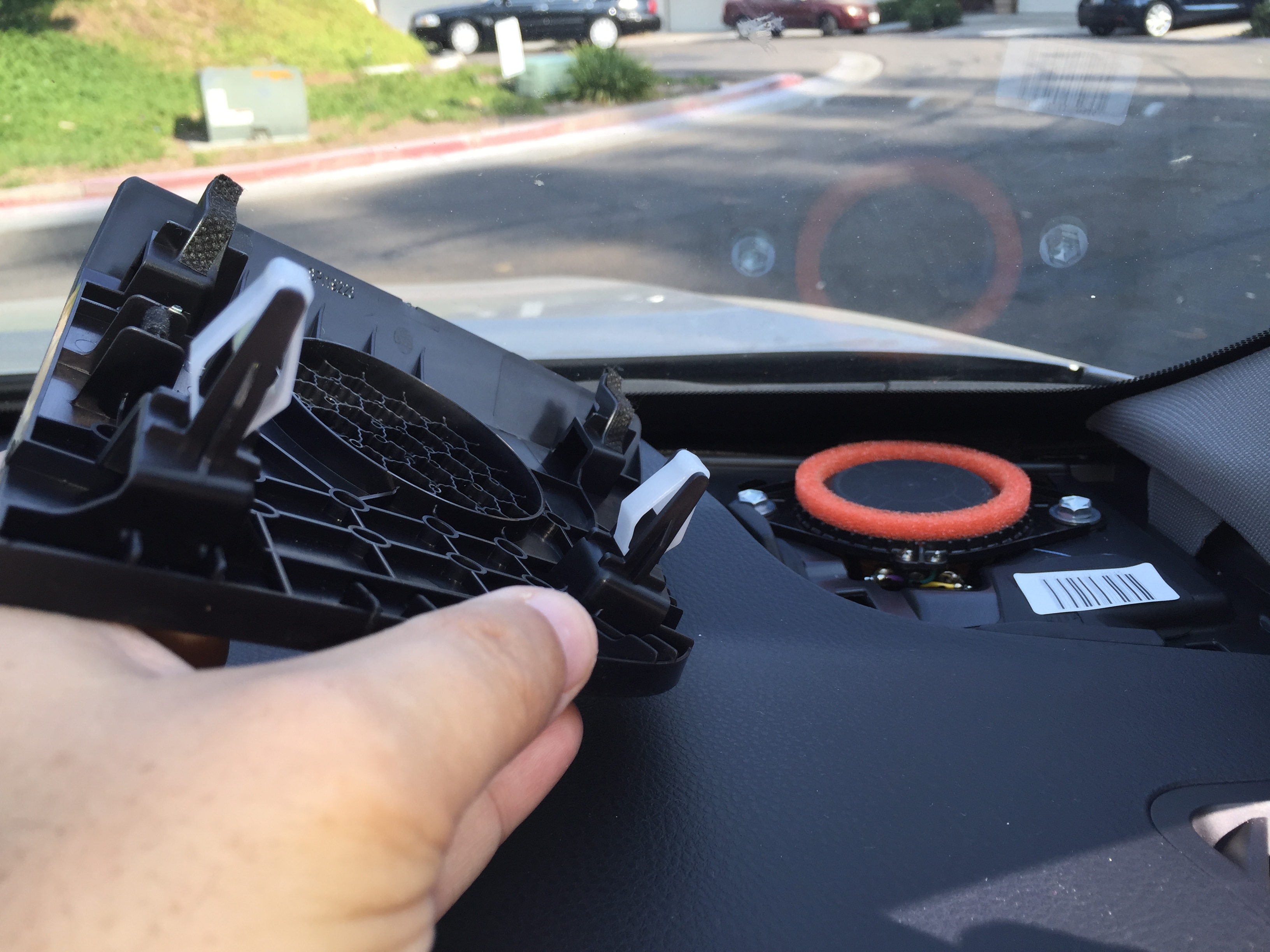 Highlander jbl deals sound system